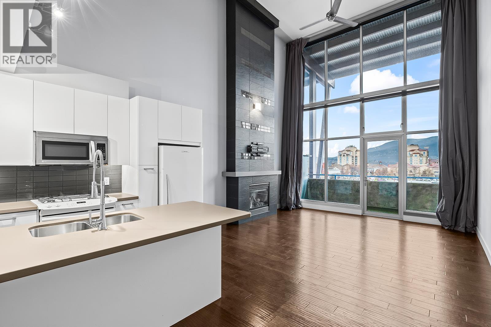 411 1289 Ellis Street, Kelowna