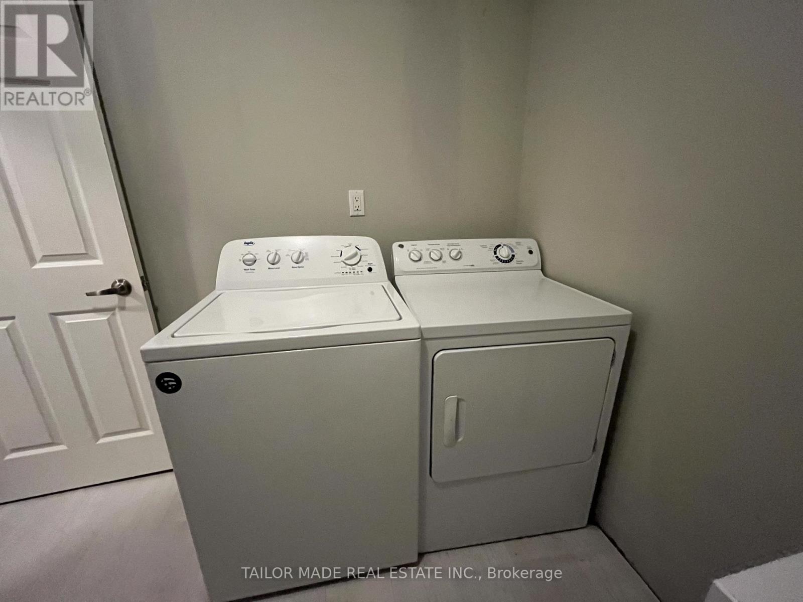 Multi-family House for Sale in  INGLEVIEW DRIVE Caledon (Inglewood) 