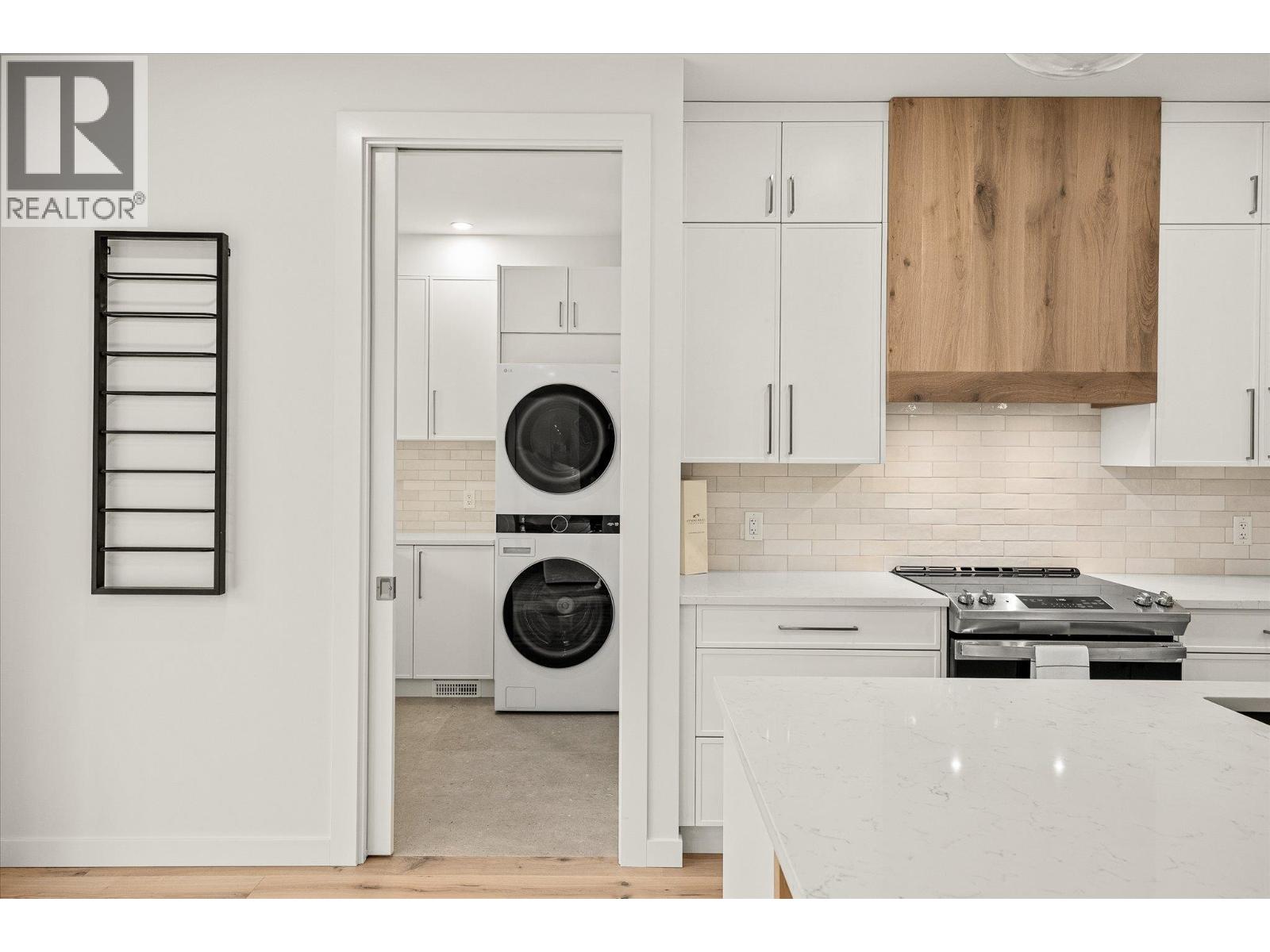  980 Bull Crescent, Kelowna