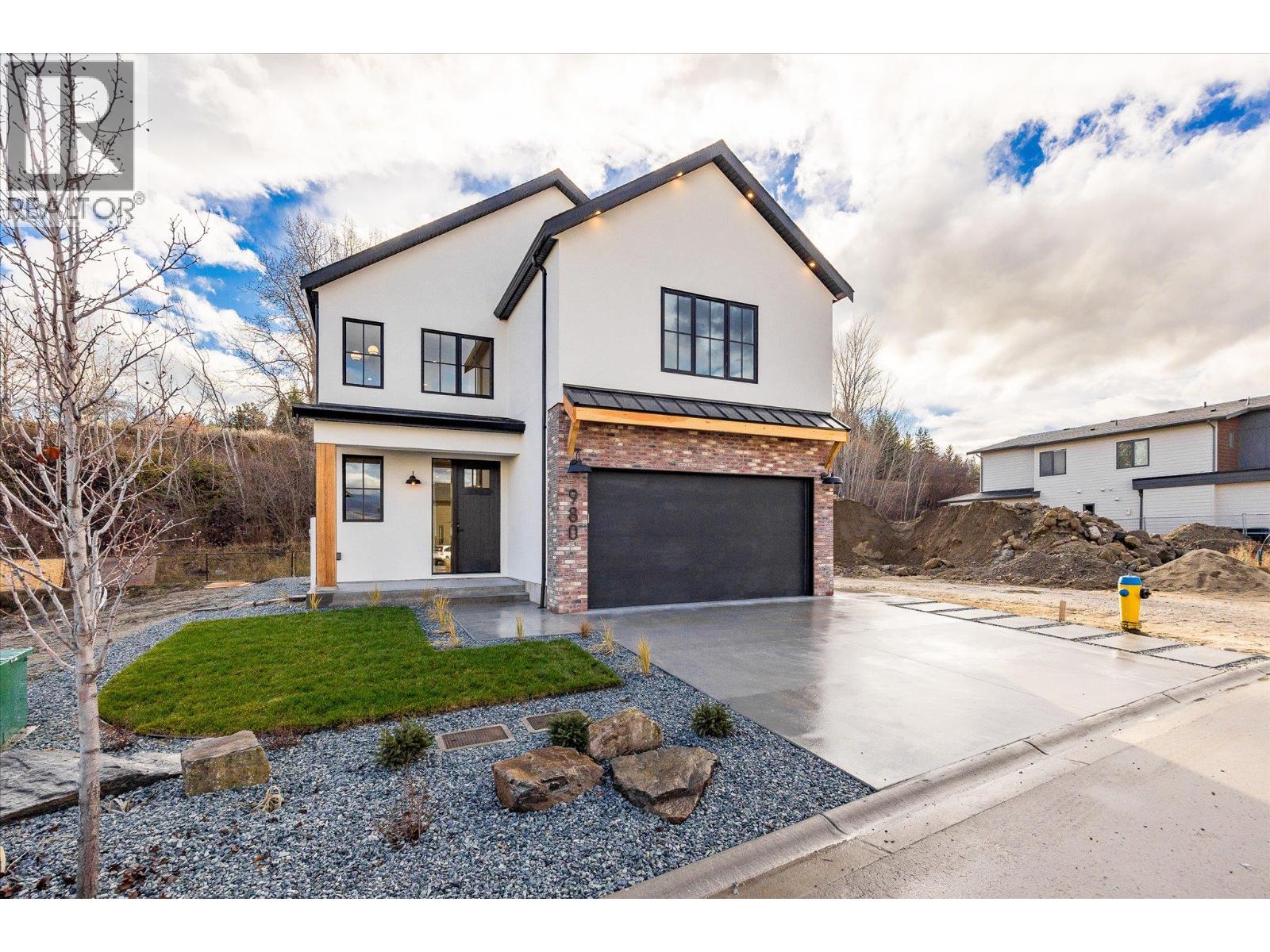  980 Bull Crescent, Kelowna