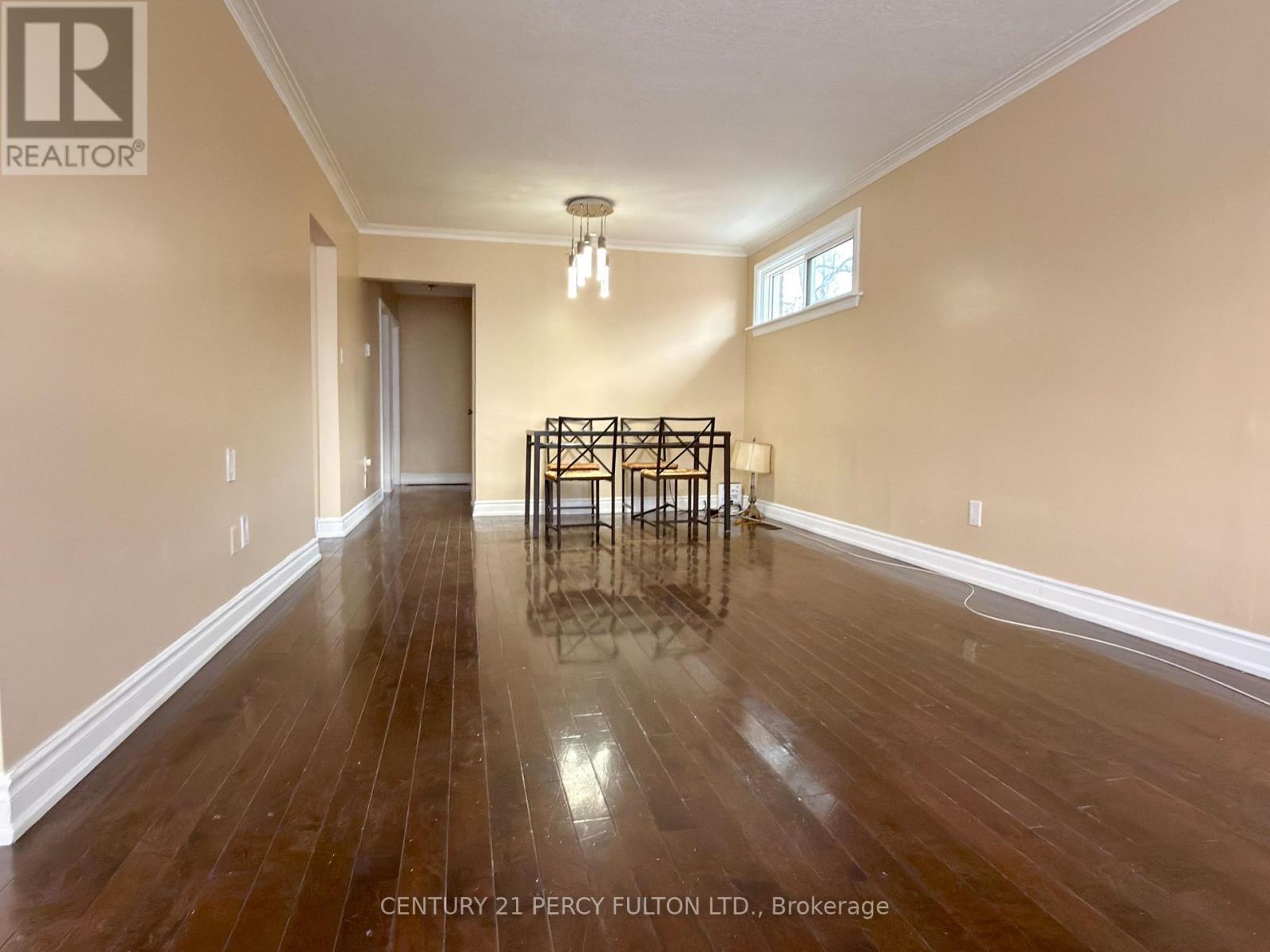 UPPER - 24 CHESTERMERE BOULEVARD - Photo 5 of 14, Toronto (Woburn), Ontario