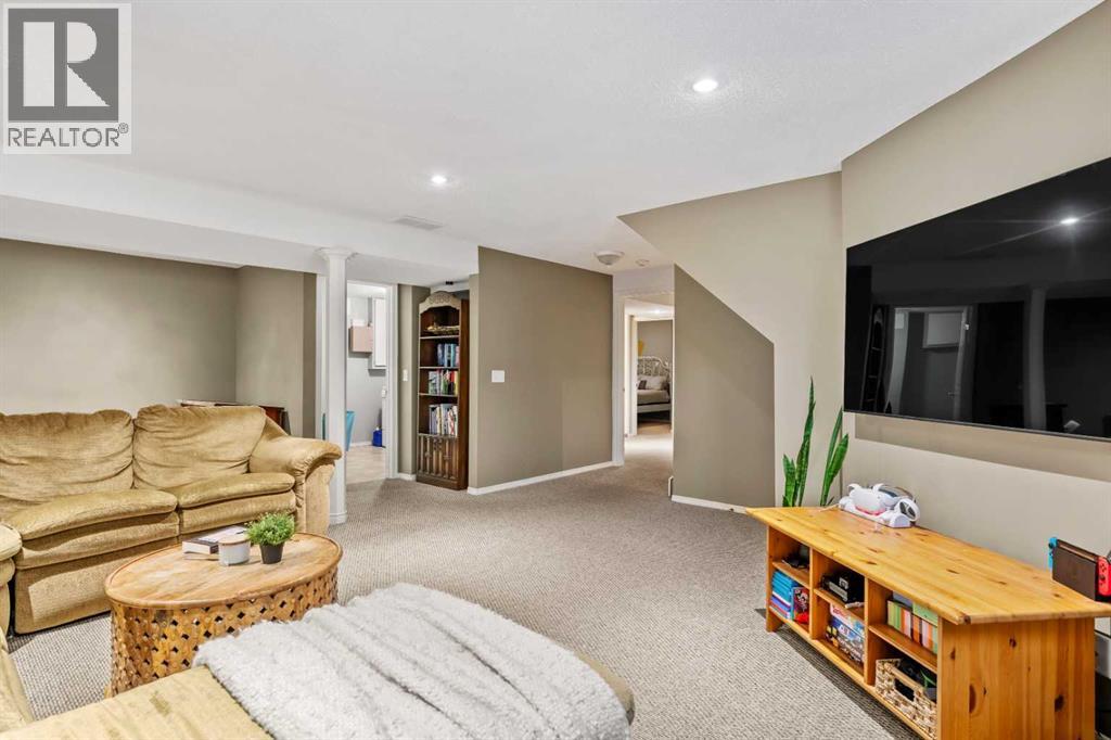 13127 Lake Crimson Drive SE, Calgary, Alberta