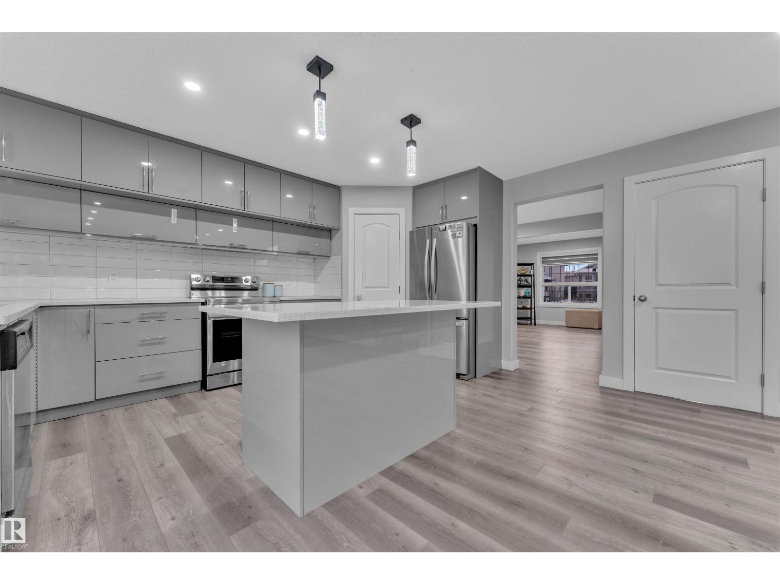 3415 25 STREET NW, Edmonton