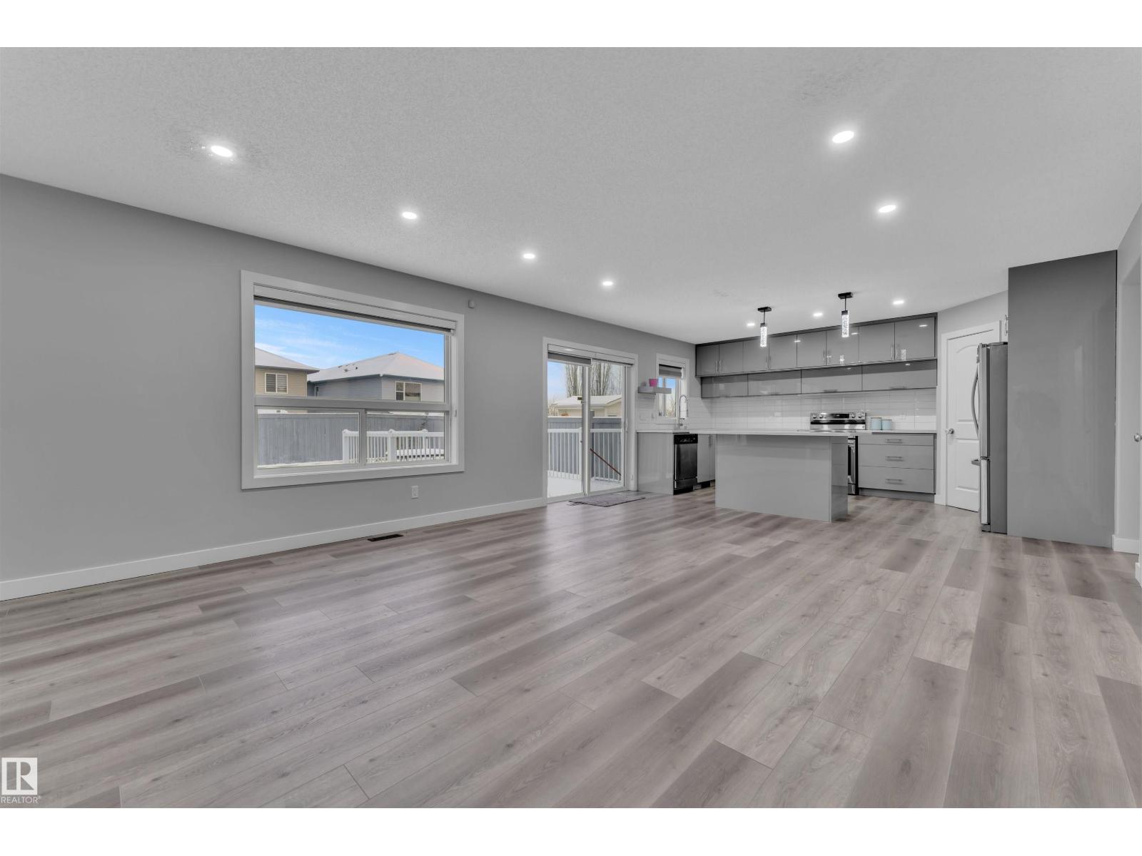 3415 25 STREET NW, Edmonton