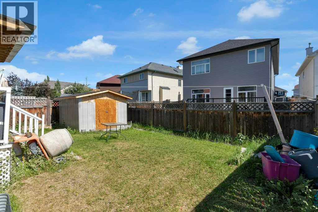 Single Family House for Sale in  Saddlecreek Way NE Saddle Ridge Calgary 