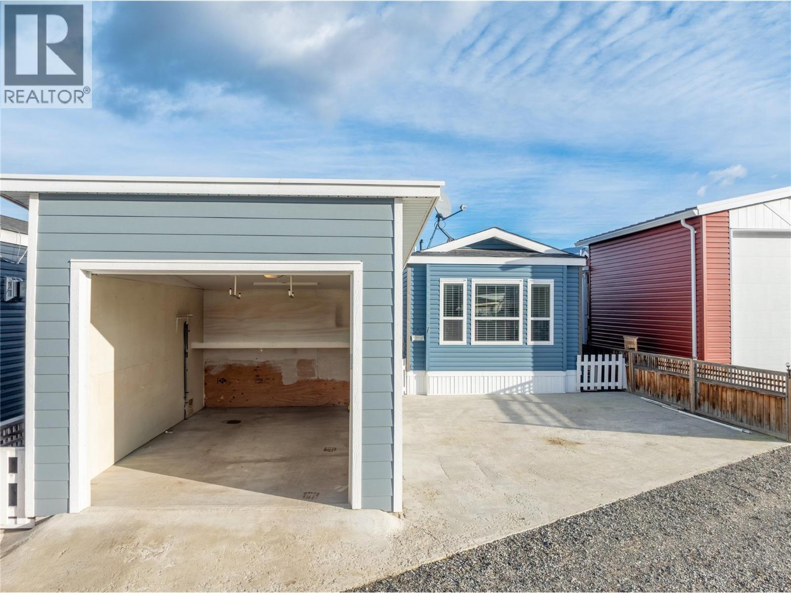 7 65 Antoine Road, Vernon