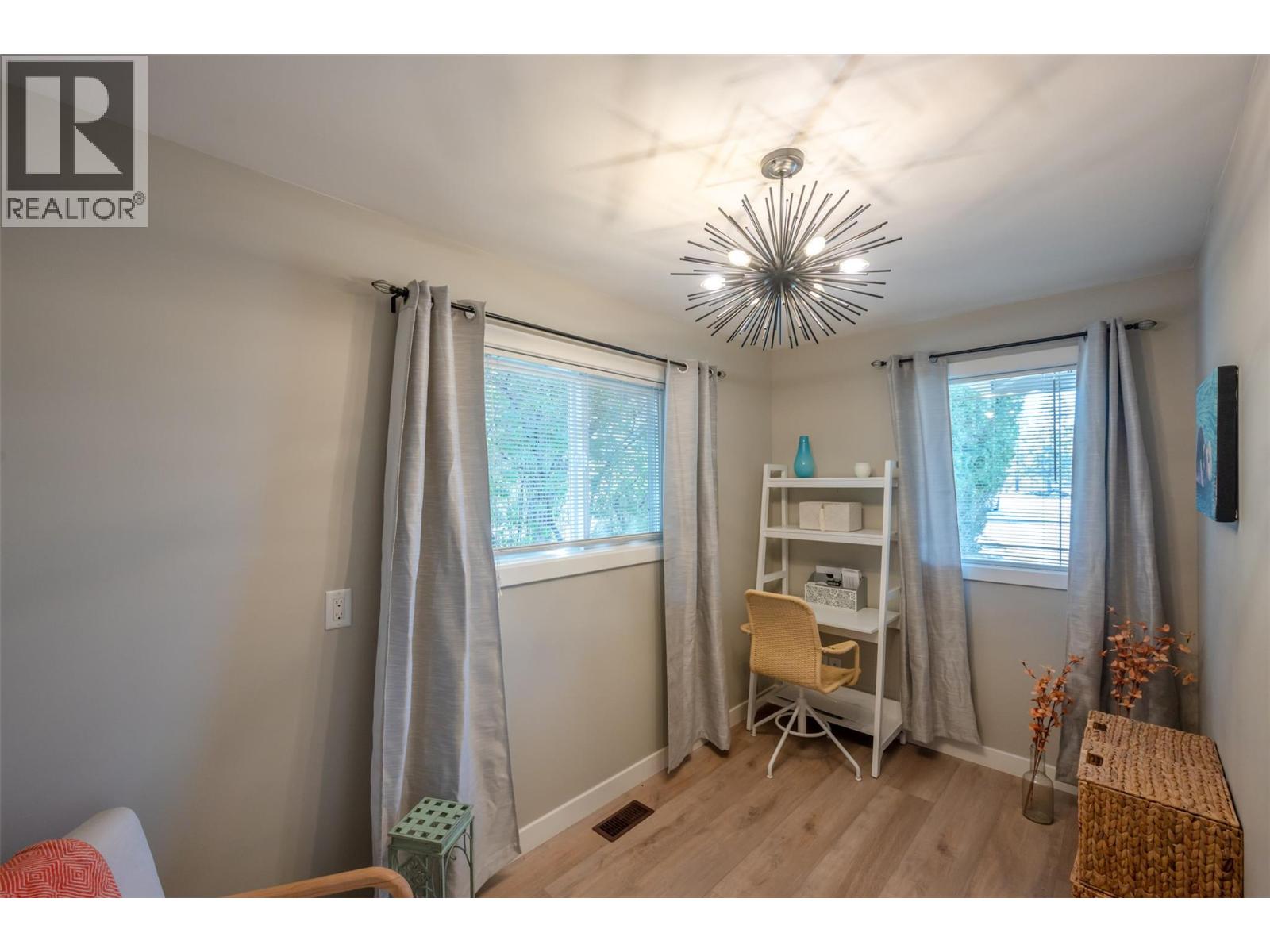 115 Elm Avenue, Penticton