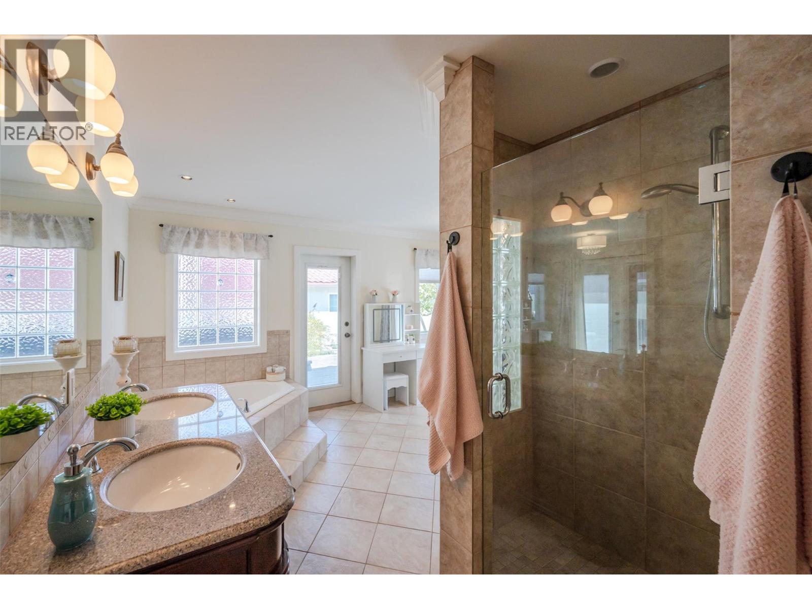 115 Elm Avenue, Penticton