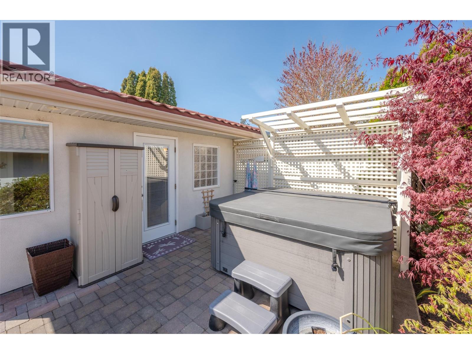 115 Elm Avenue, Penticton