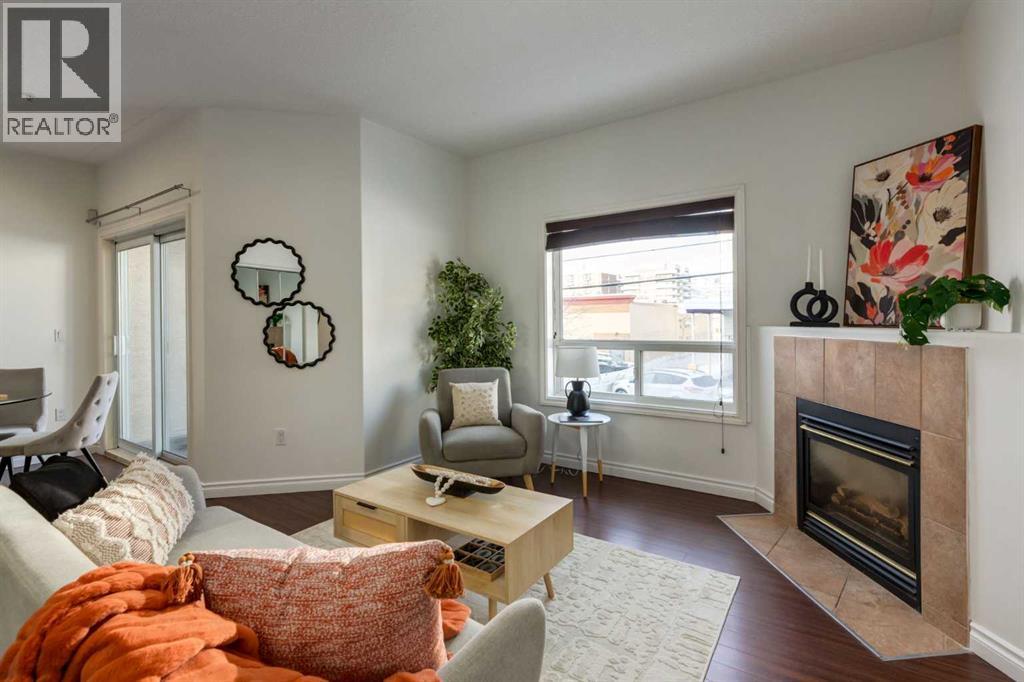 Single Family House Multi-level for Sale in    Street SW Beltline Calgary 