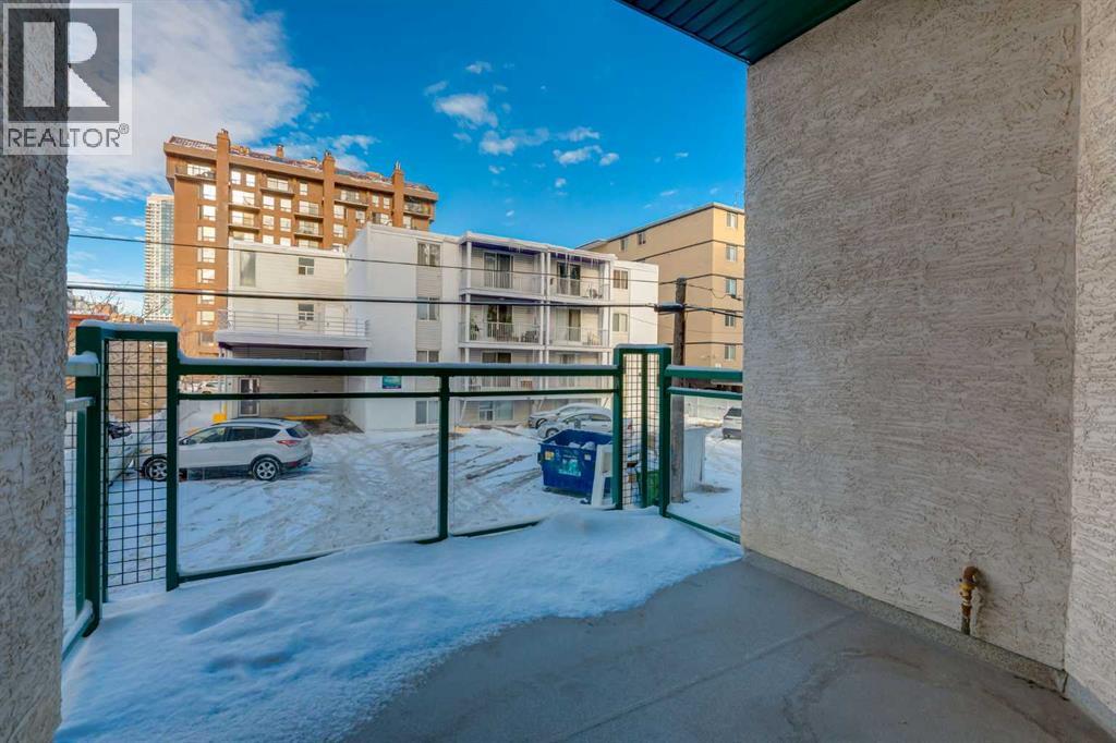 Single Family House Multi-level for Sale in    Street SW Beltline Calgary 