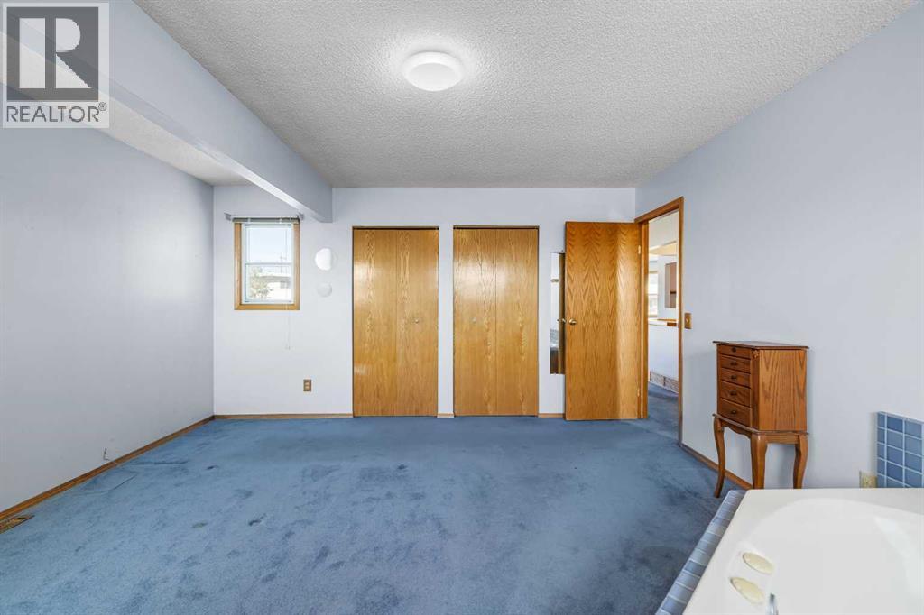 Single Family House Bungalow for Sale in  Doverville Crescent SE Dover Calgary 