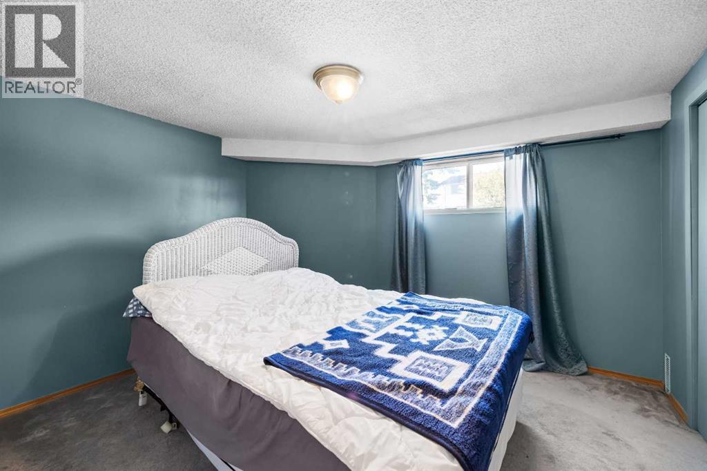 Single Family House Bungalow for Sale in  Doverville Crescent SE Dover Calgary 