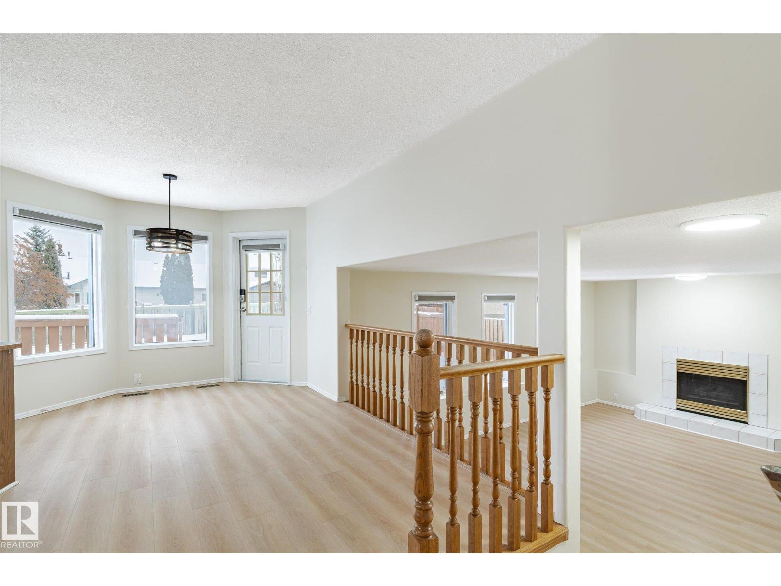 1187 POTTER GREENS DR NW, Edmonton