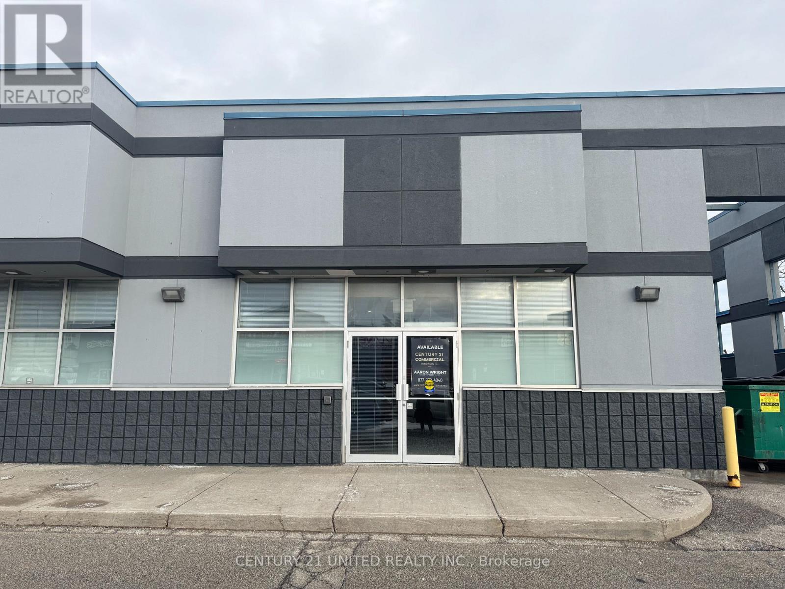 D2002 - 851 MILNER AVENUE