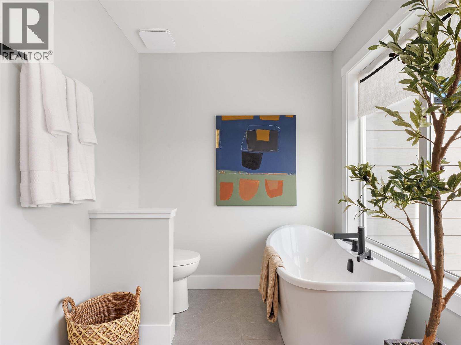 41 7735 Okanagan Hills Boulevard, Vernon