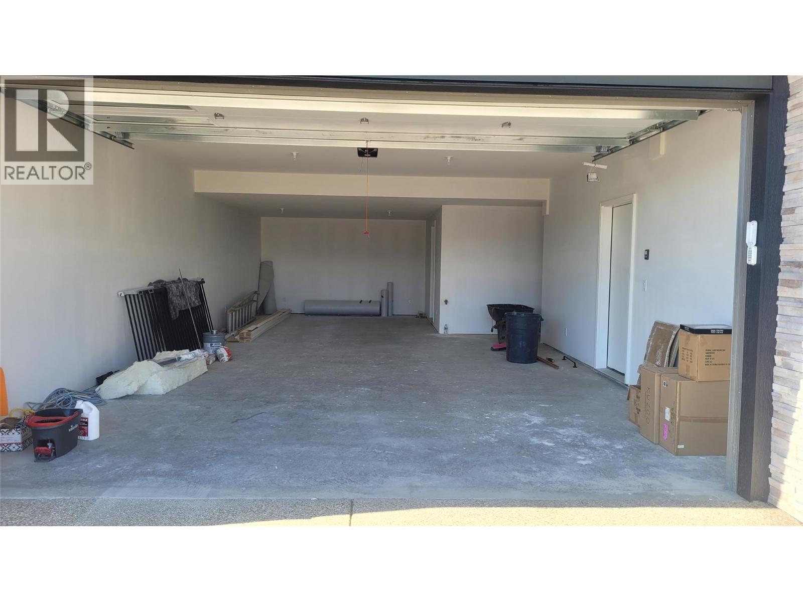 41 7735 Okanagan Hills Boulevard, Vernon