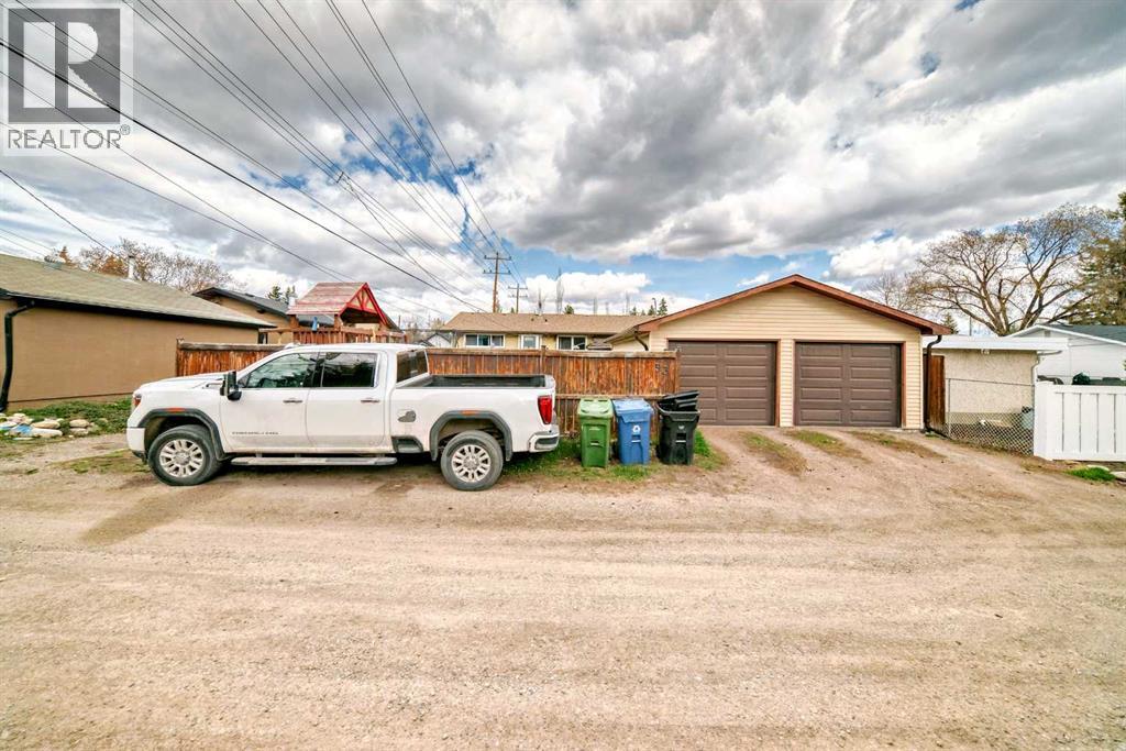 Single Family House Bungalow for Sale in  Wakefield Drive SW Westgate Calgary 
