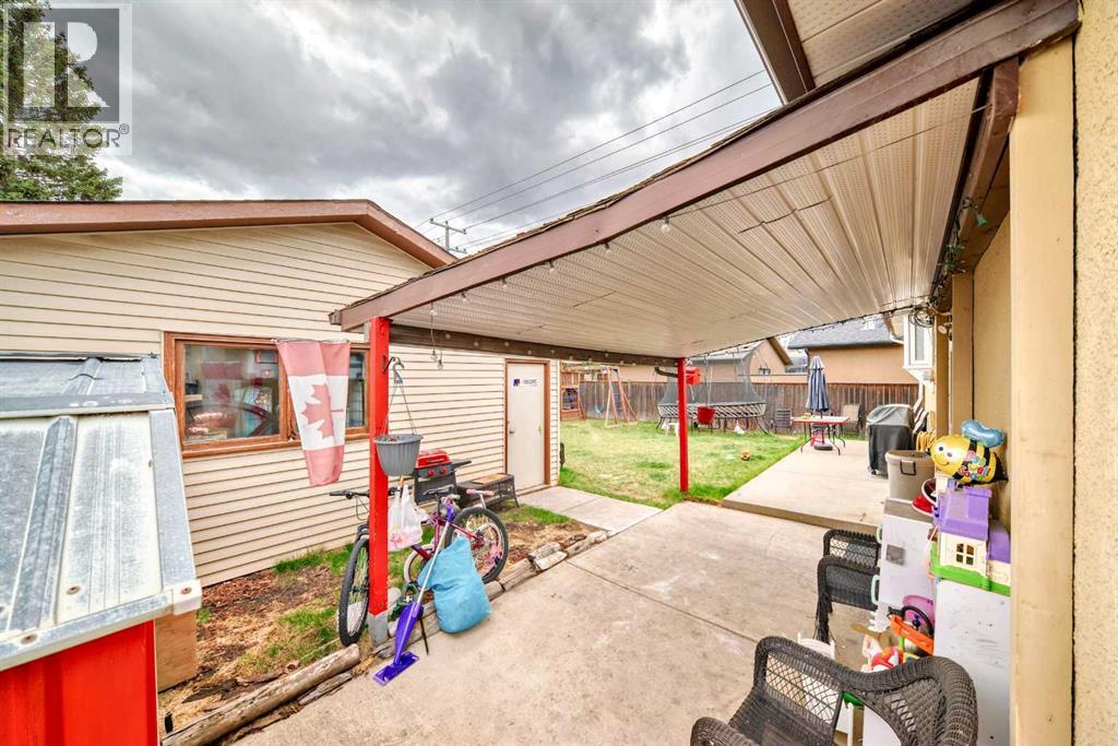 Single Family House Bungalow for Sale in  Wakefield Drive SW Westgate Calgary 