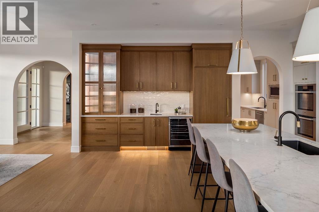 Single Family House for Sale in  Toronto Crescent NW St Andrews Heights Calgary 