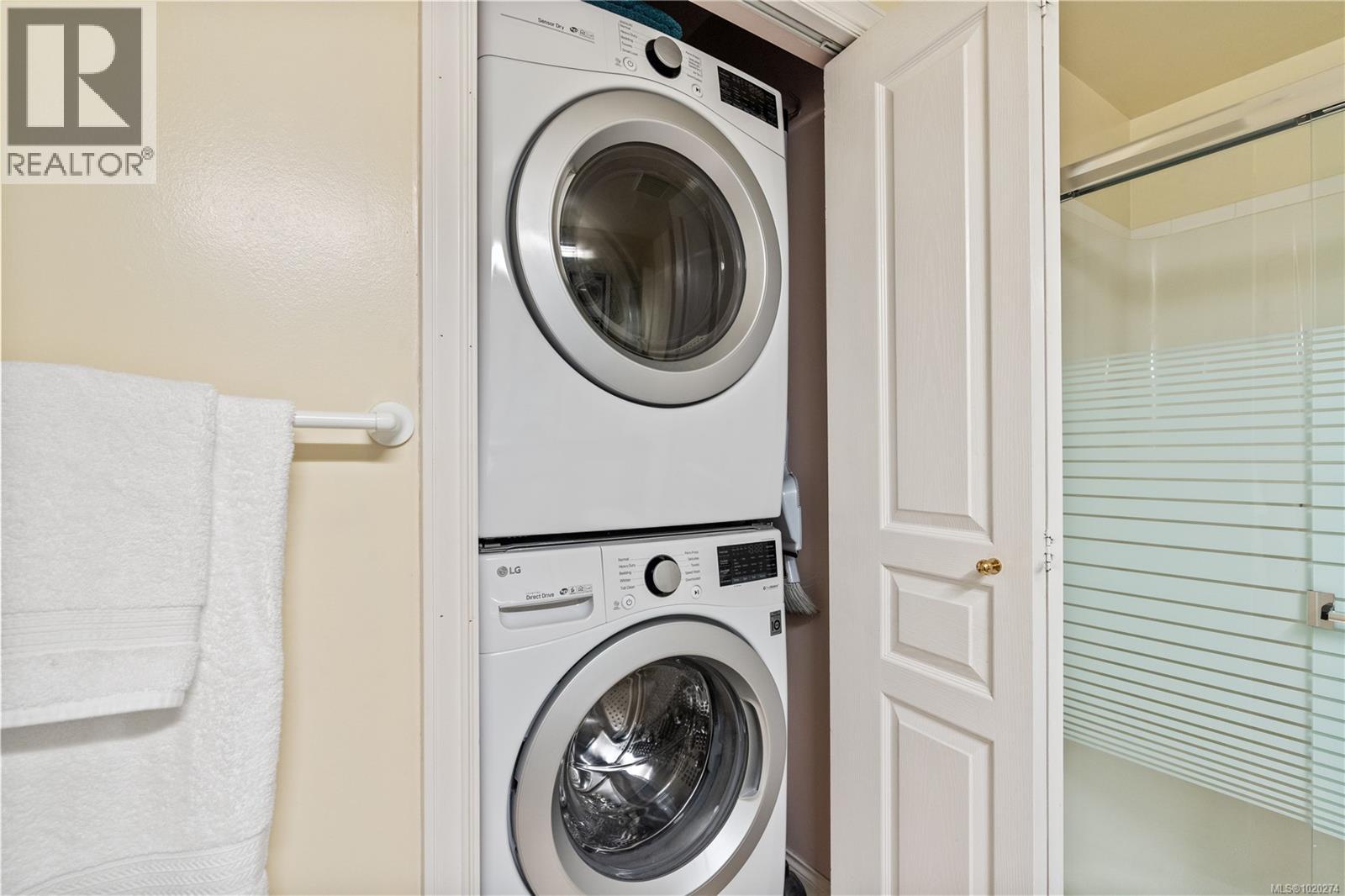 102 405 Quebec Street, Victoria