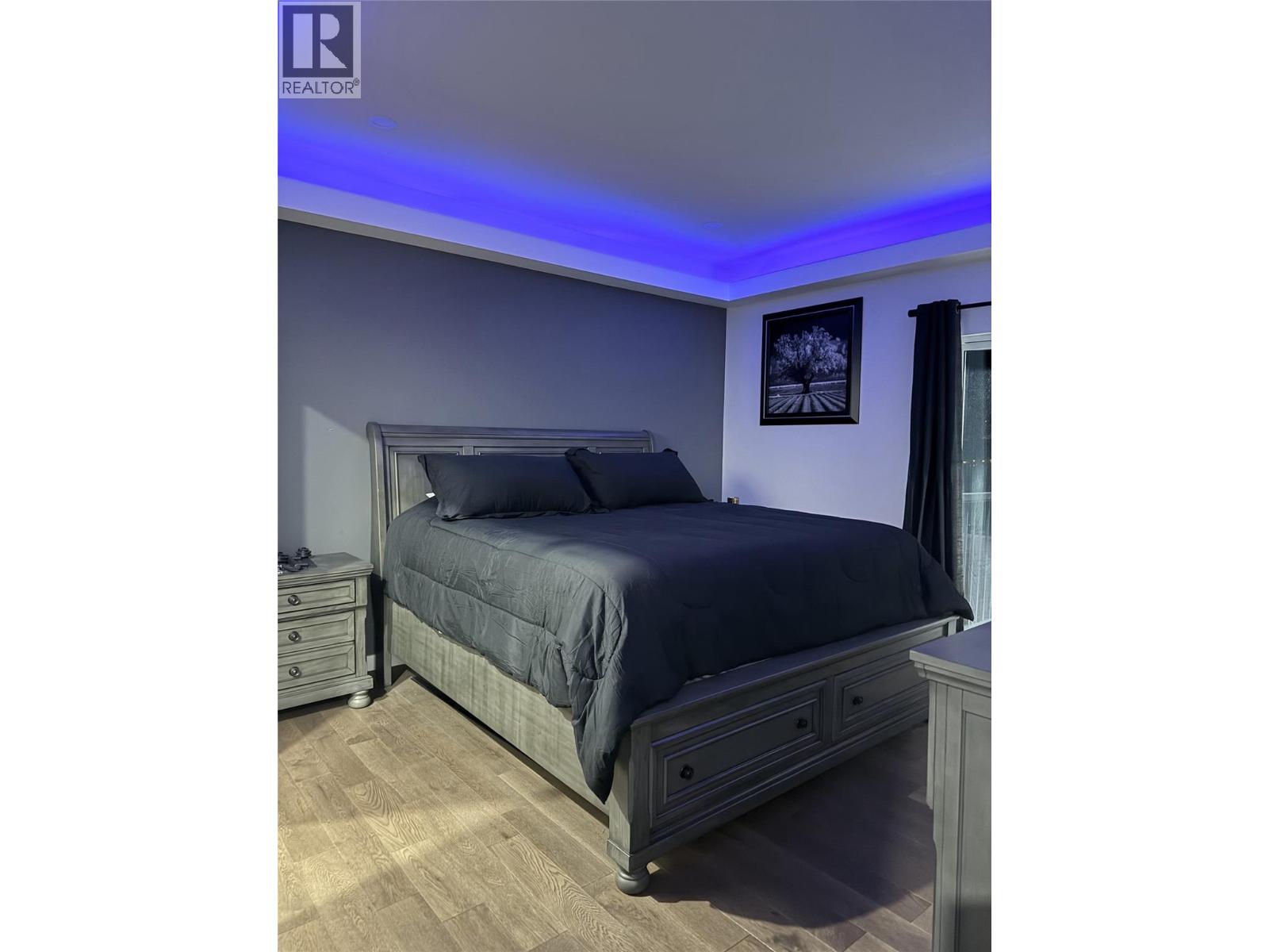 8779 MOUNTAIN VIEW Street, Canal Flats