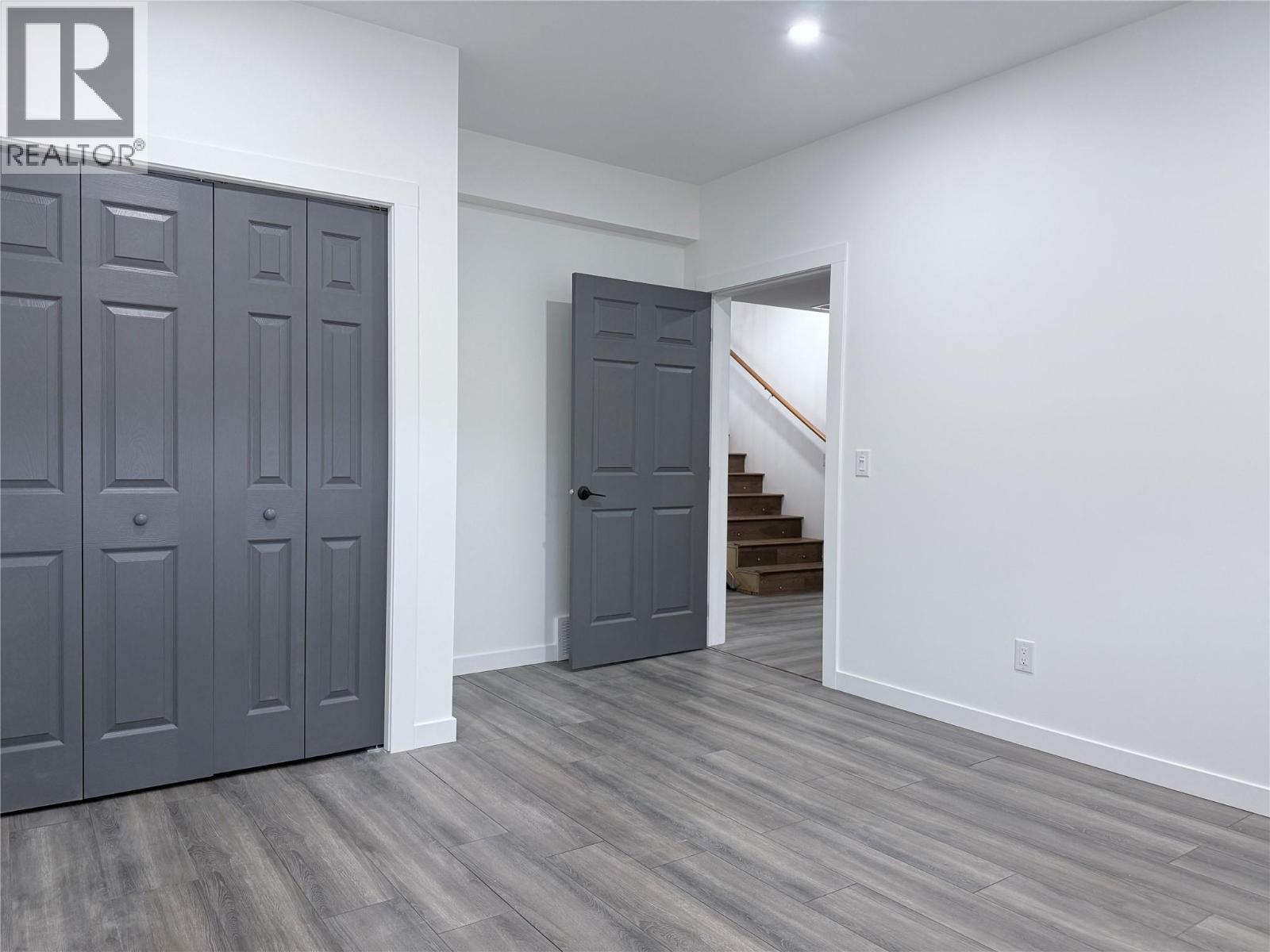 8779 MOUNTAIN VIEW Street, Canal Flats