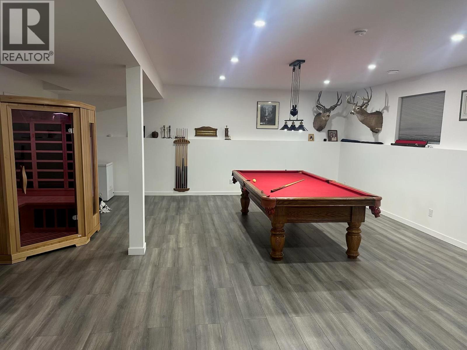 8779 MOUNTAIN VIEW Street, Canal Flats