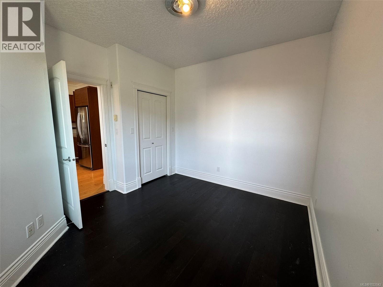 307 751 Goldstream Ave, Langford