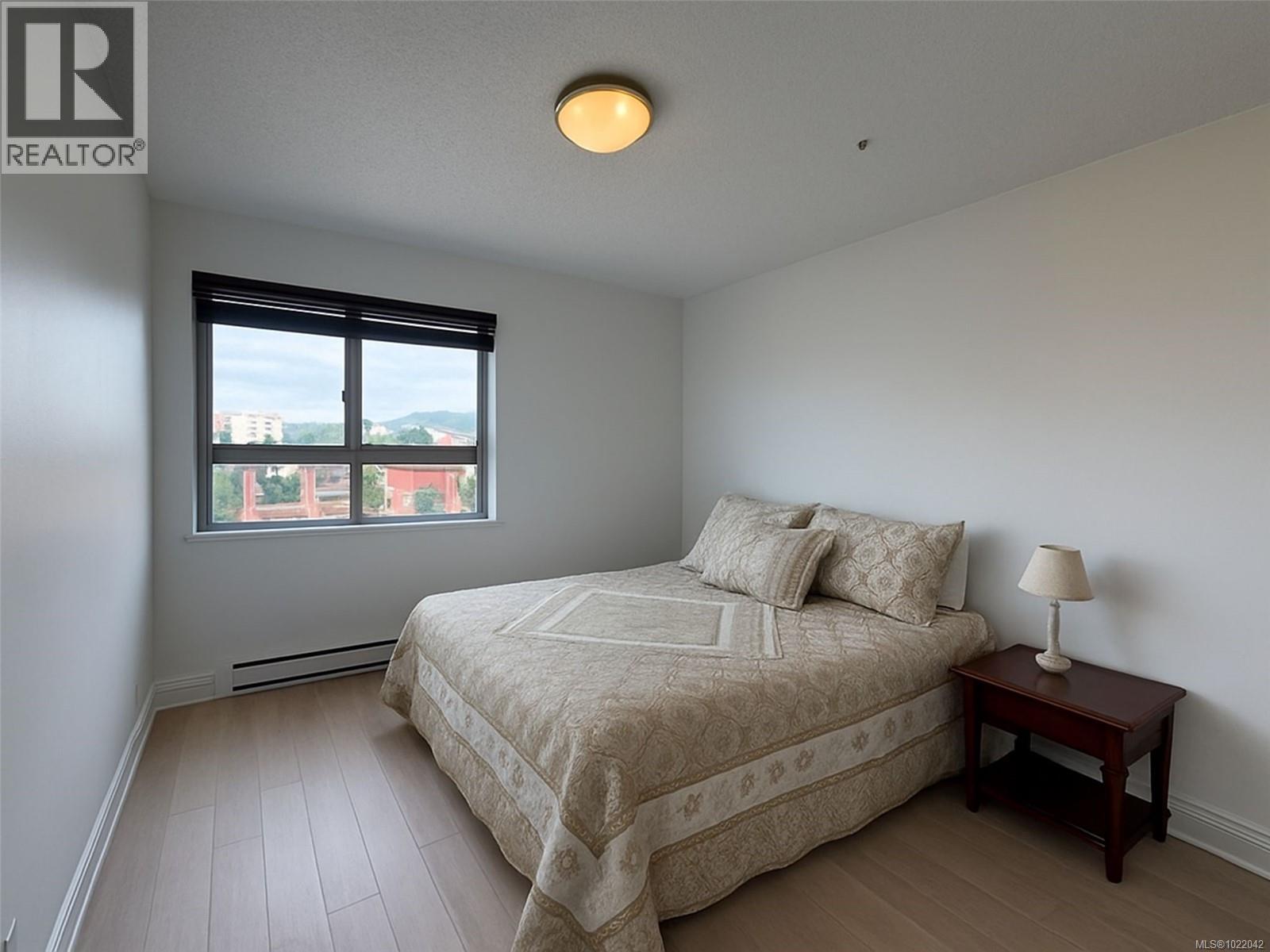 307 751 Goldstream Ave, Langford