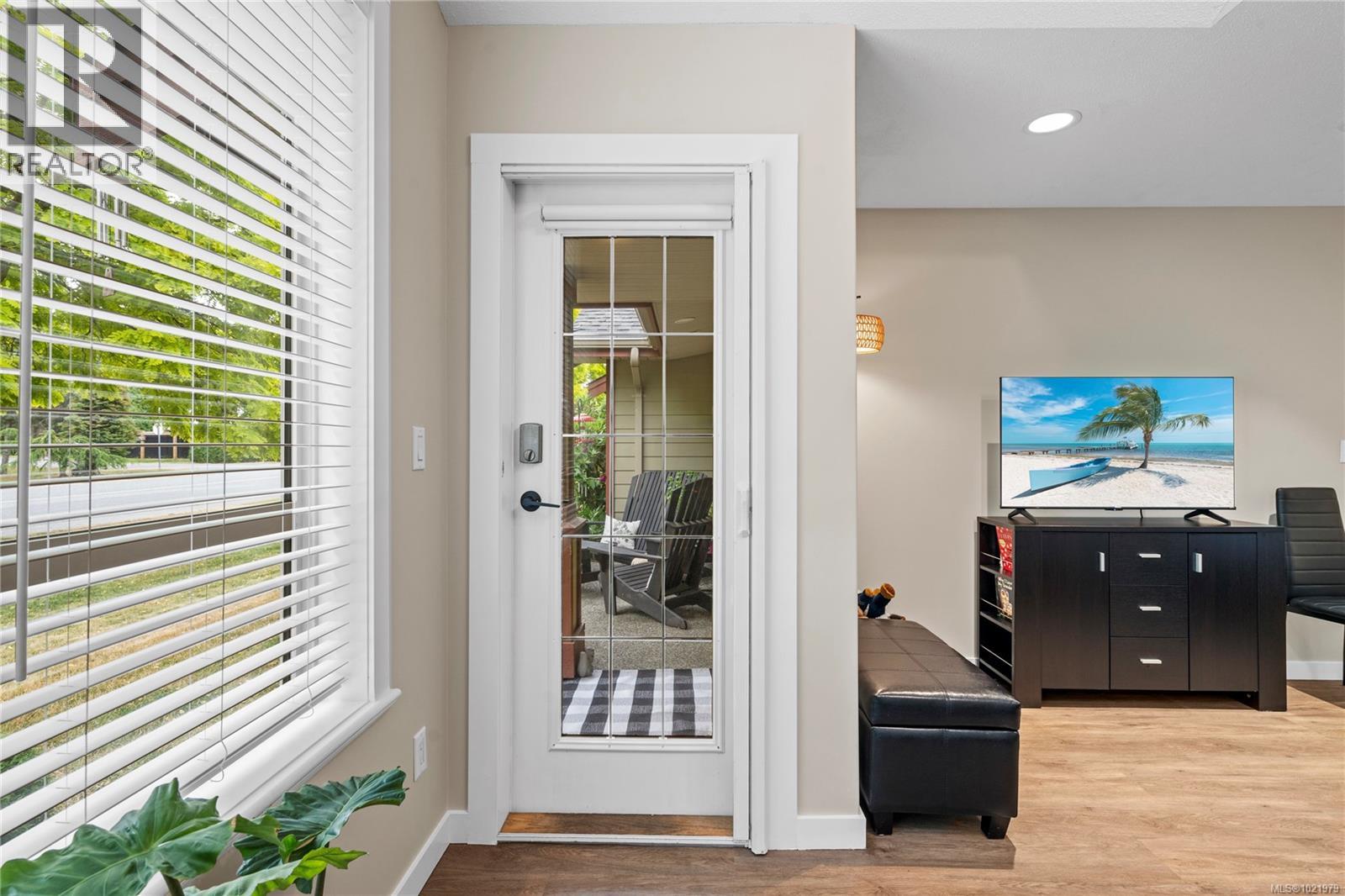 806 261 Mills St, Parksville