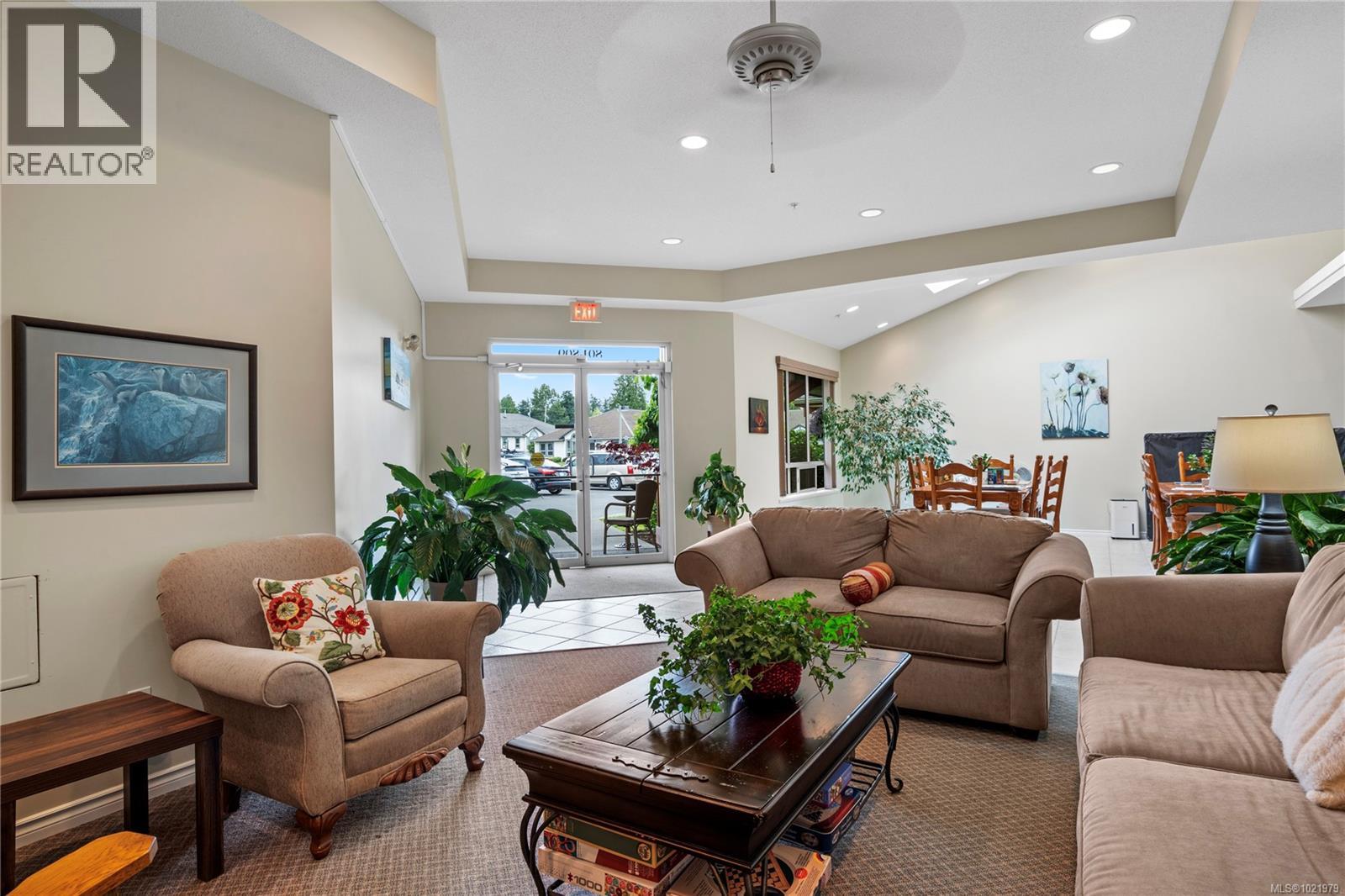 806 261 Mills St, Parksville