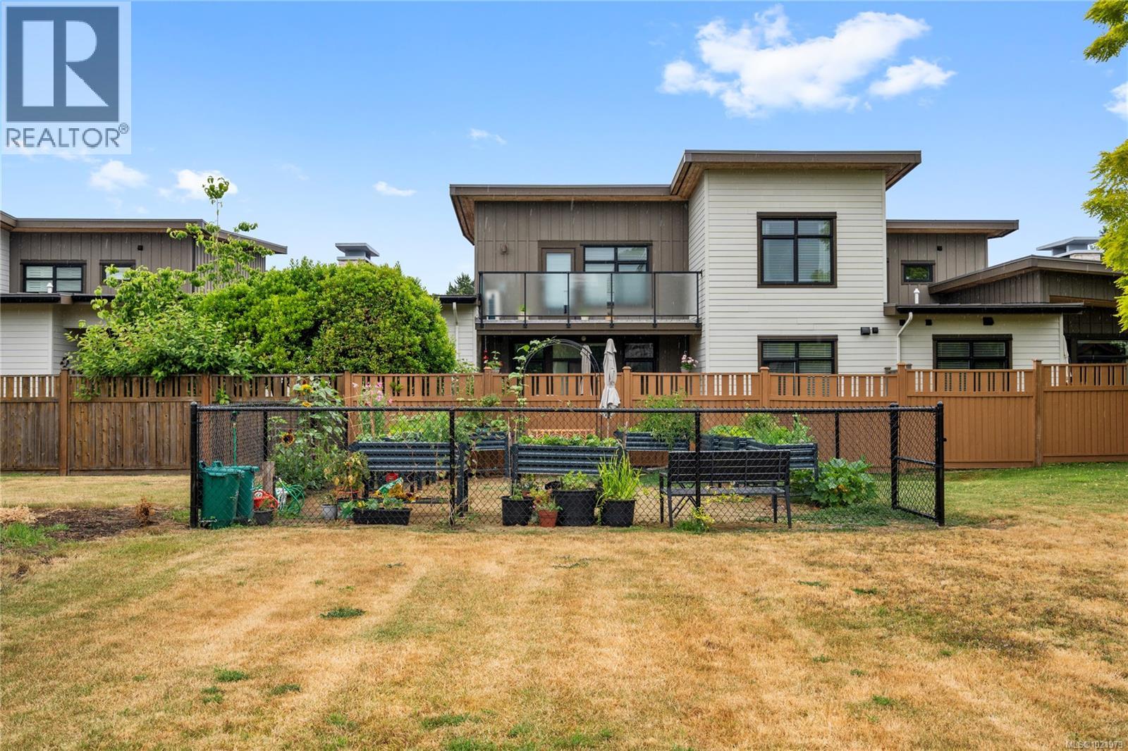 806 261 Mills St, Parksville