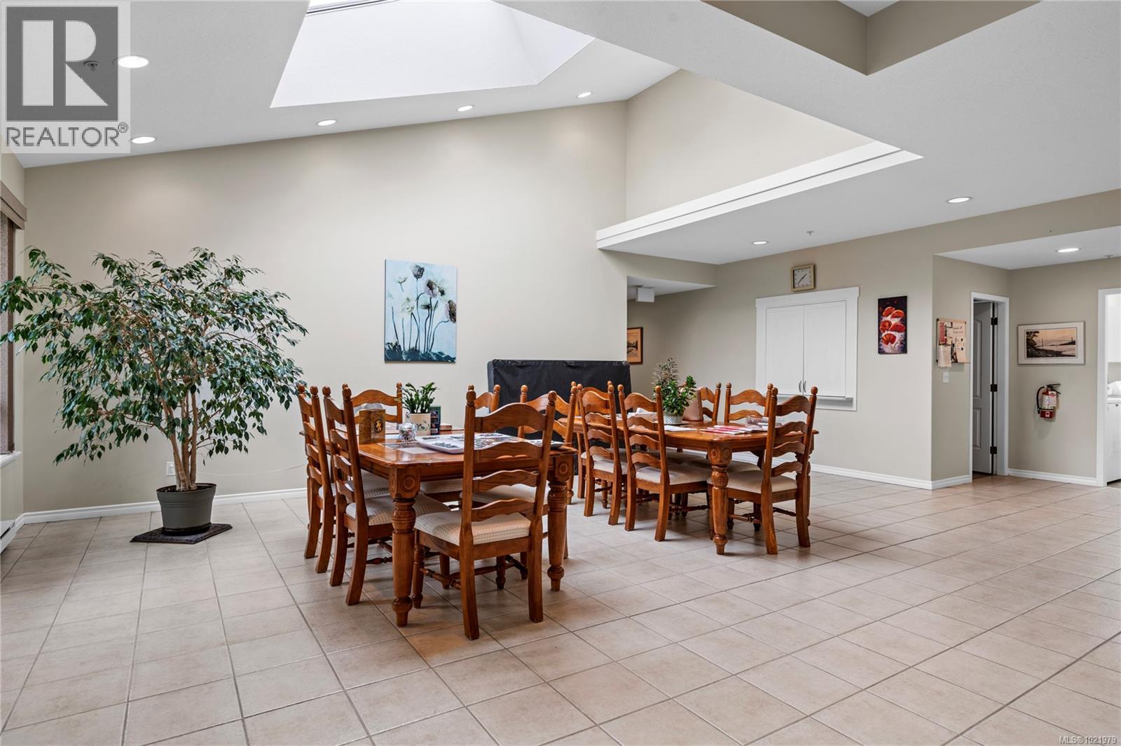 806 261 Mills St, Parksville