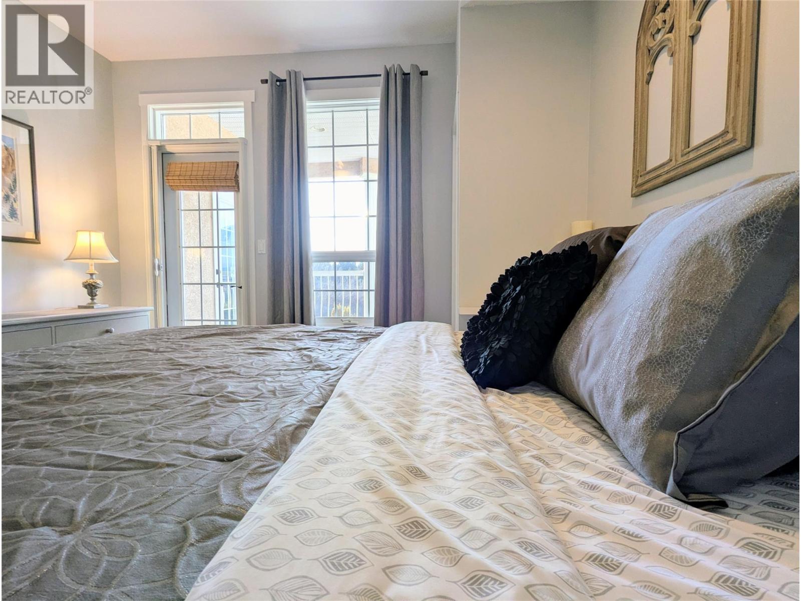 5052 Riverview Road Unit# 2008A, Fairmont Hot Springs