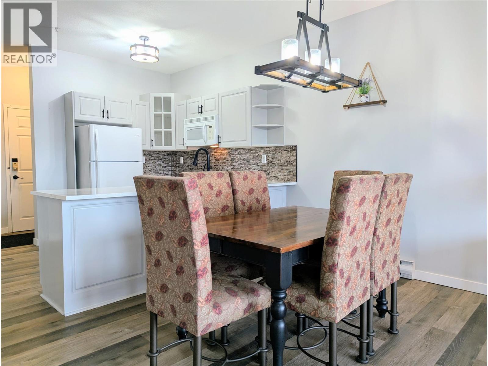 5052 Riverview Road Unit# 2008A, Fairmont Hot Springs