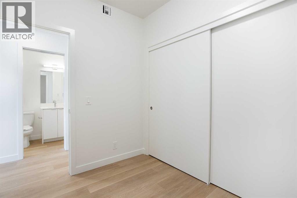 Single Family House for Sale in    Avenue SE Belvedere Calgary 