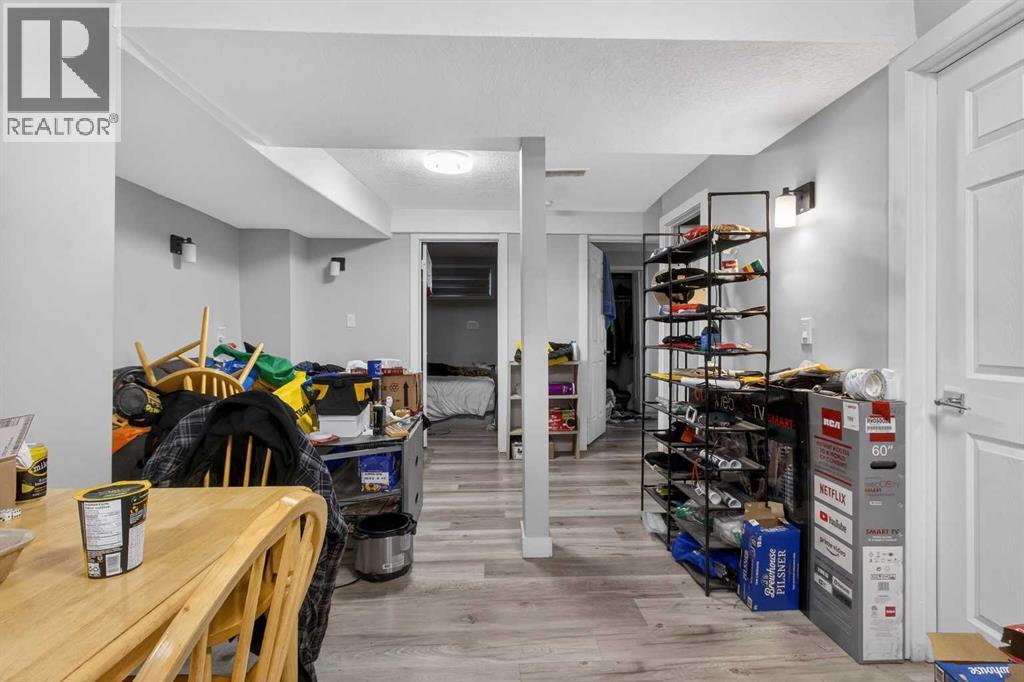 Single Family House for Sale in   Street NE Temple Calgary 