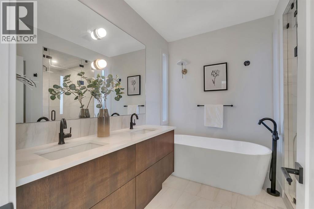 Single Family House for Sale in  A Street SW Altadore Calgary 