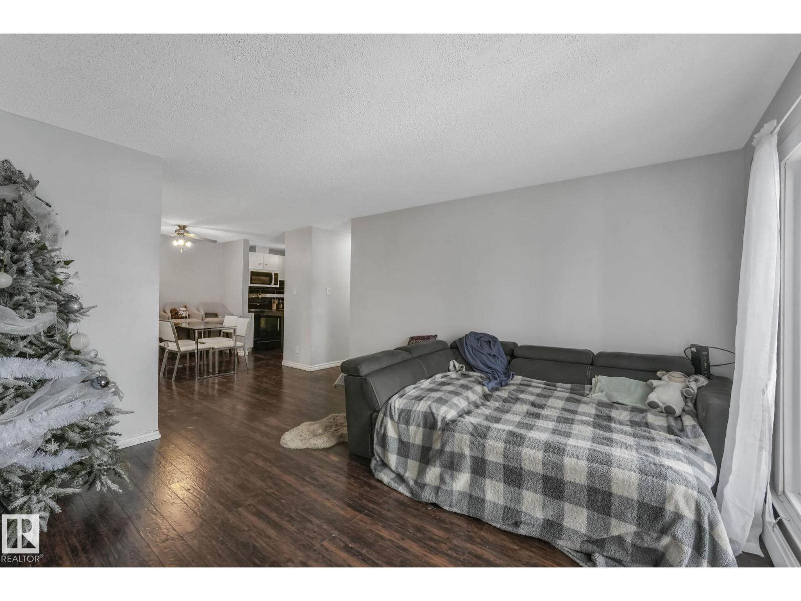 #7 2808 116 ST NW, Edmonton