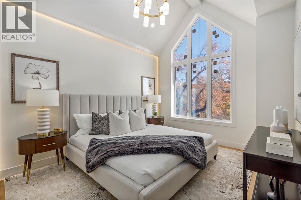 Single Family House for Sale in   Street NW Hillhurst Calgary 