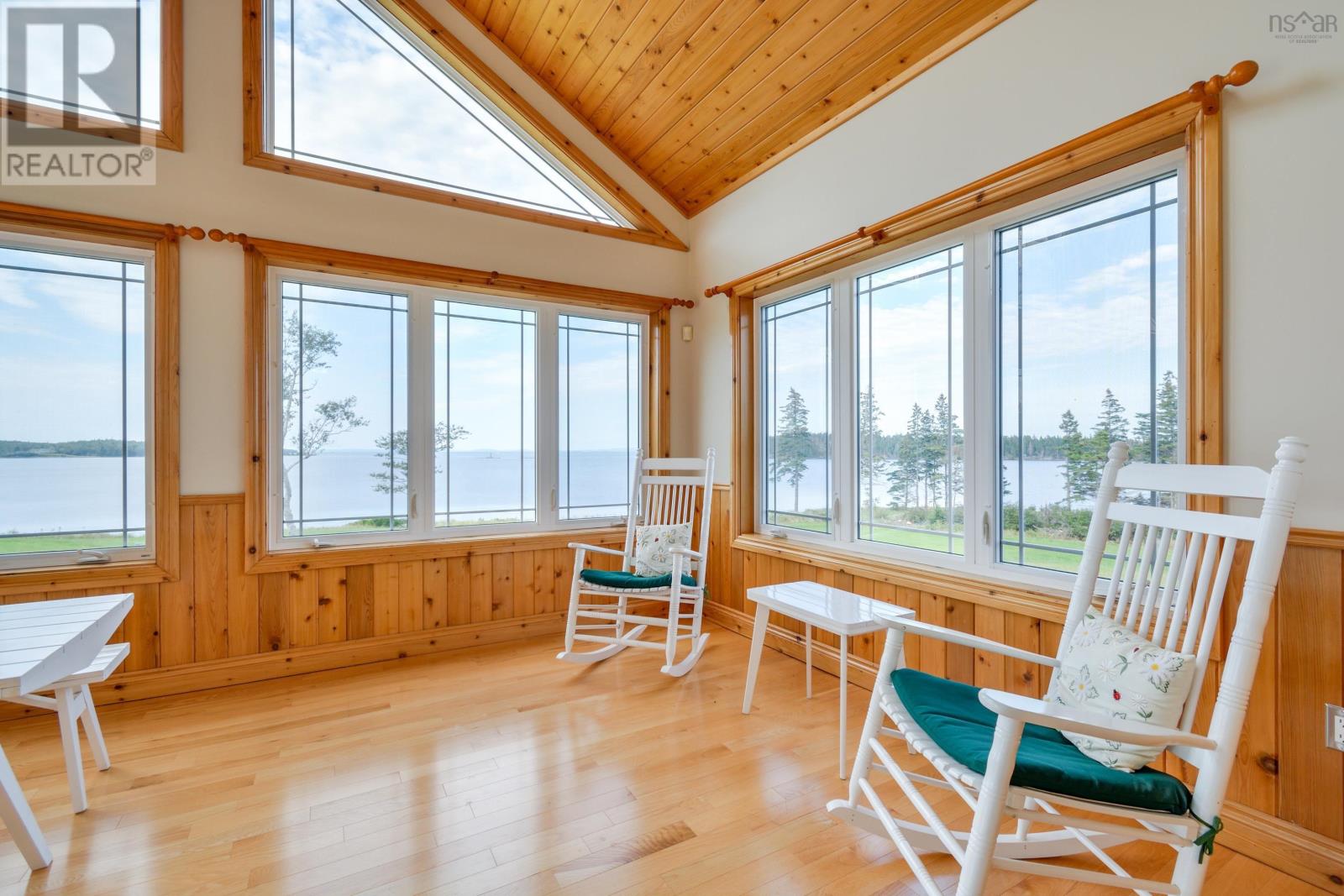 Property 36 of 50 of 489&485 Maple Dr Drive