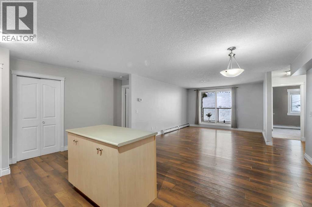 Single Family House for Sale in   Somervale Court SW Somerset Calgary 