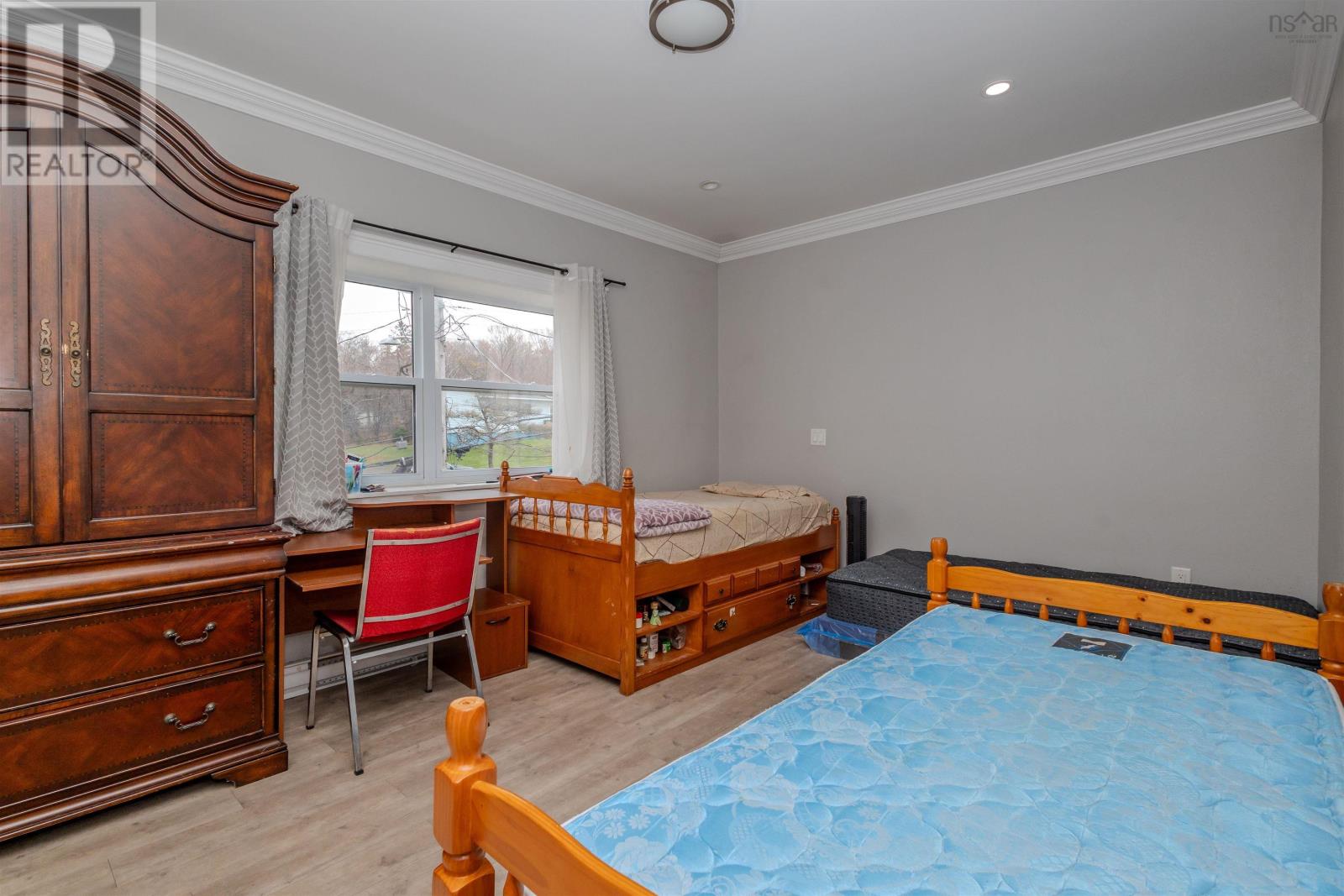 Property 35 of 37 of 24-26 Weidner Drive