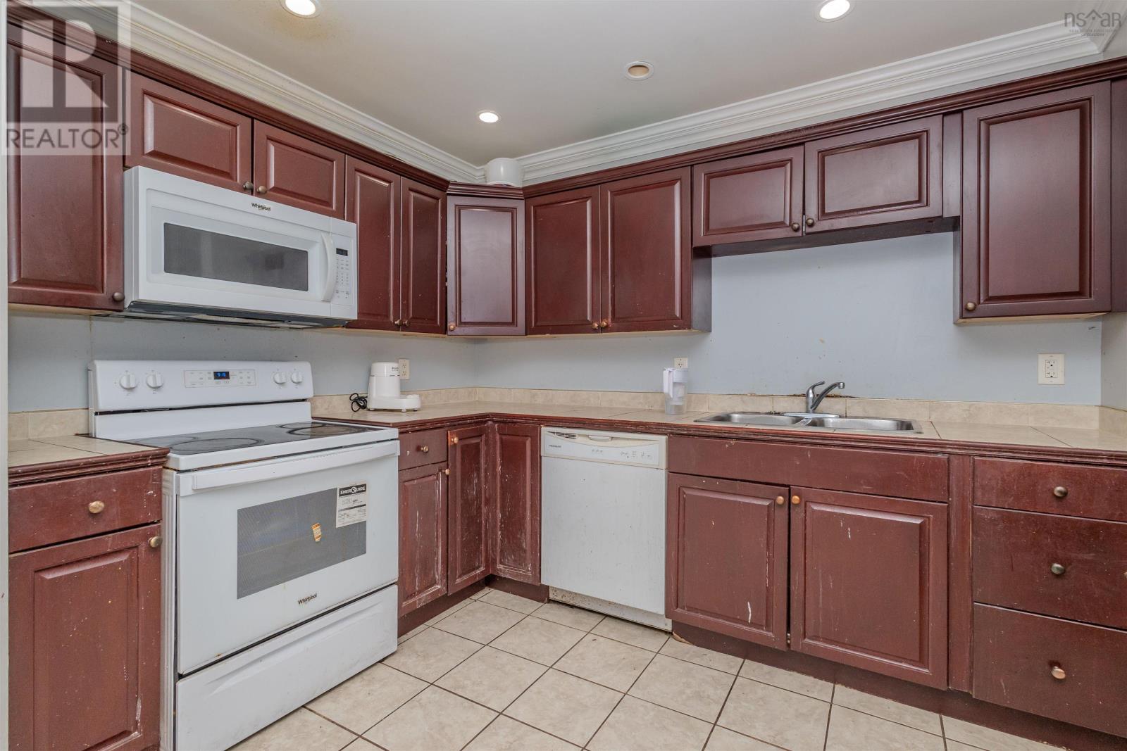 Property 1 of 37 of 24-26 Weidner Drive