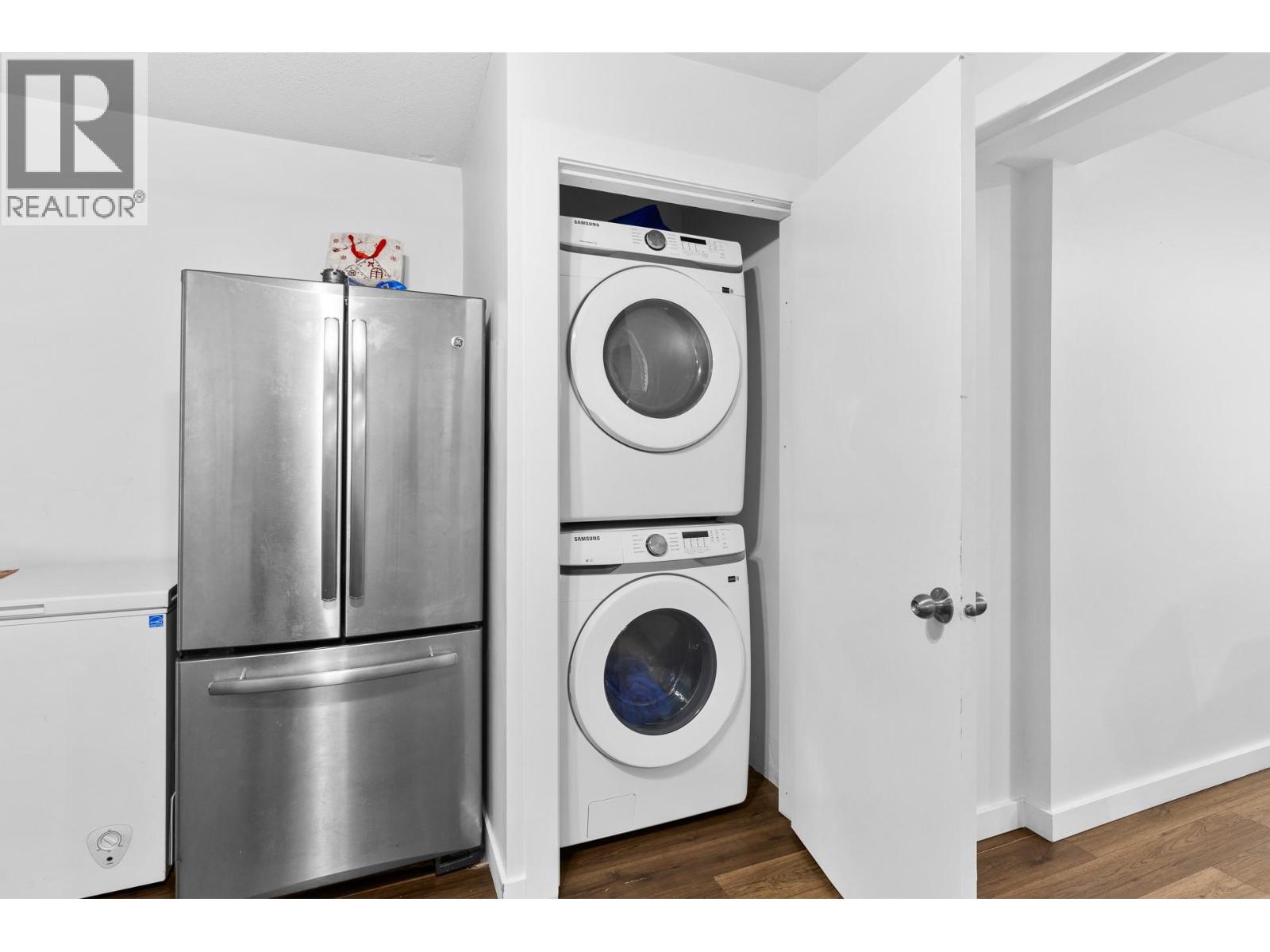 545 Primrose Road - 15