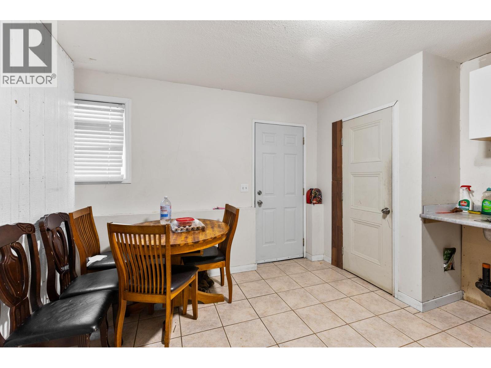 545 Primrose Road - 35