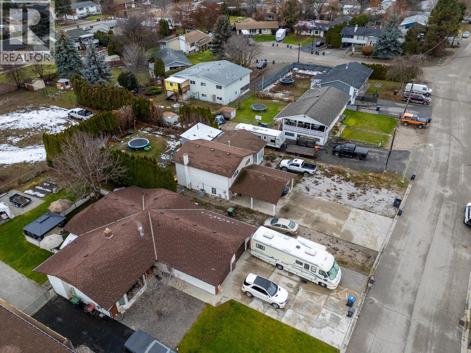 545 Primrose Road - 44