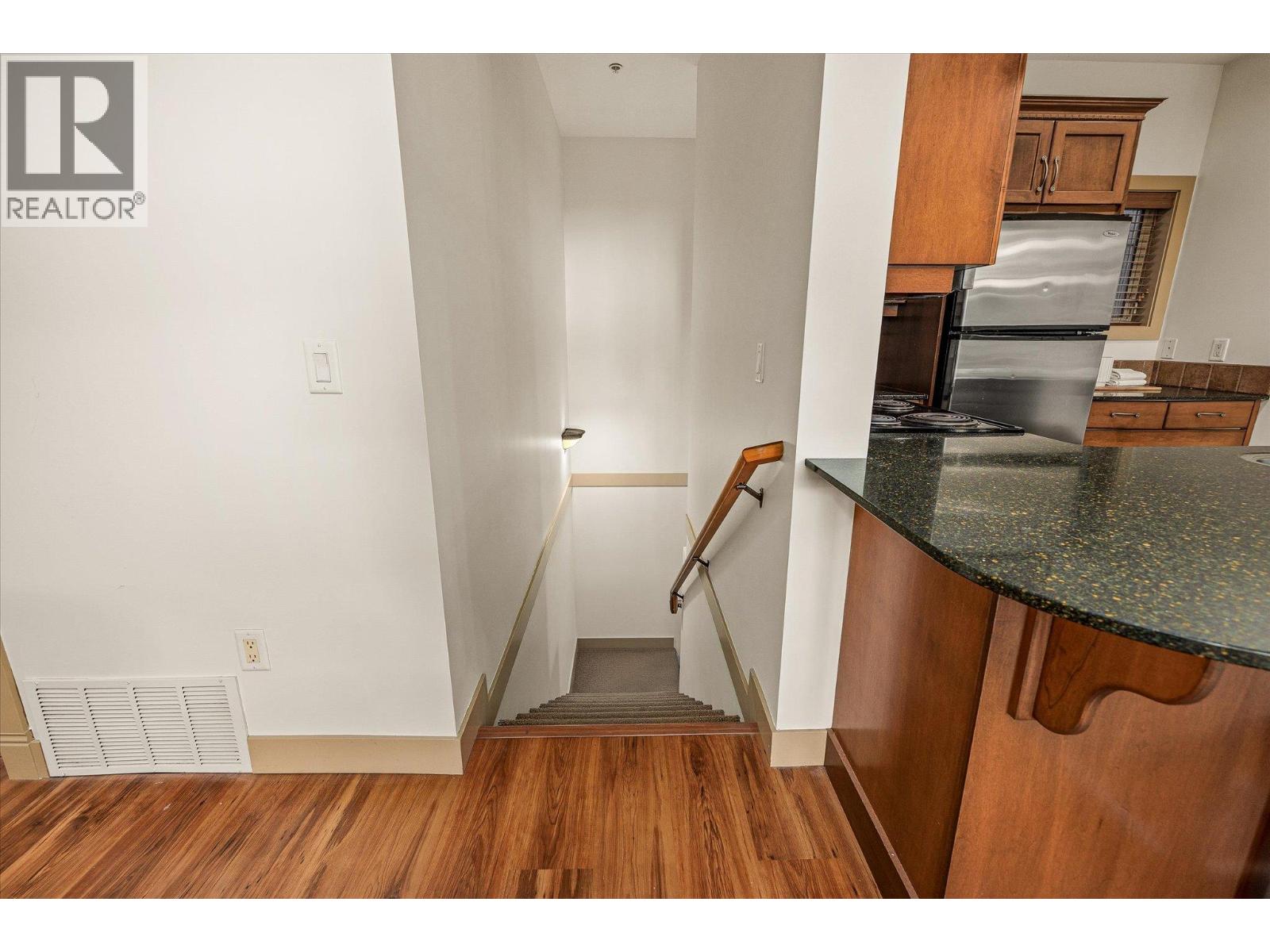 126 1795 Country Club Drive, Kelowna