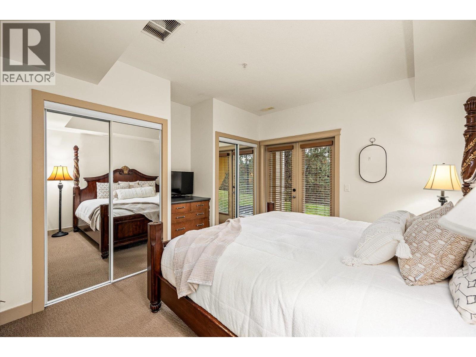 126 1795 Country Club Drive, Kelowna